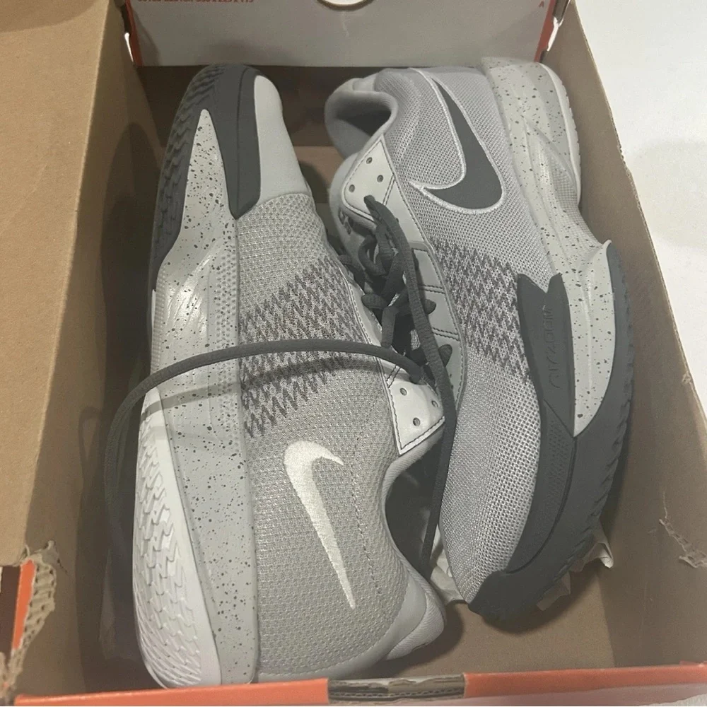 Nike box brand